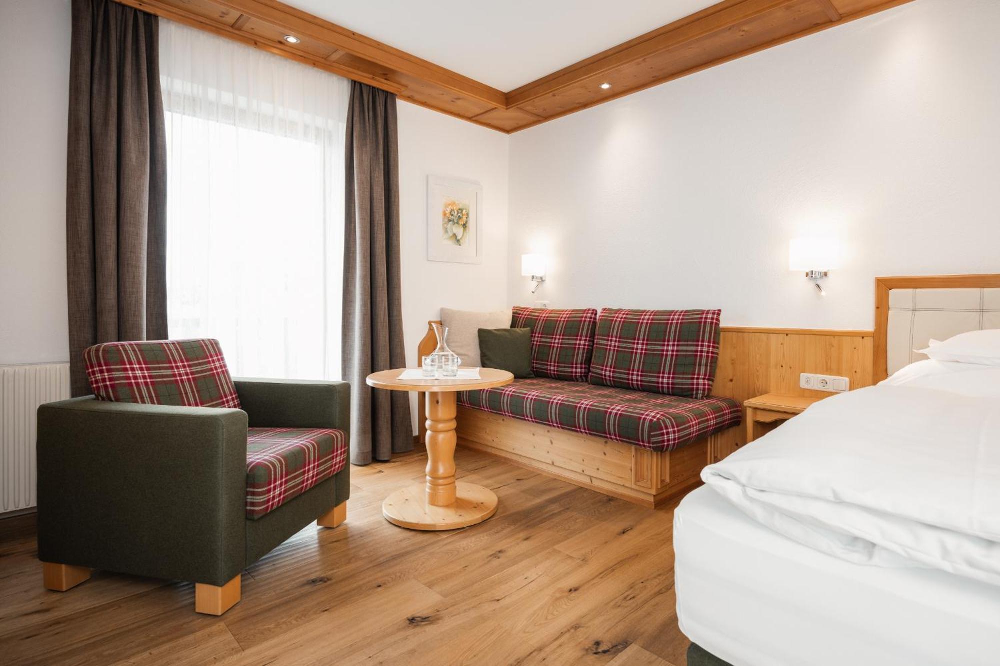 פיס Jochum Hotel Garni חדר תמונה