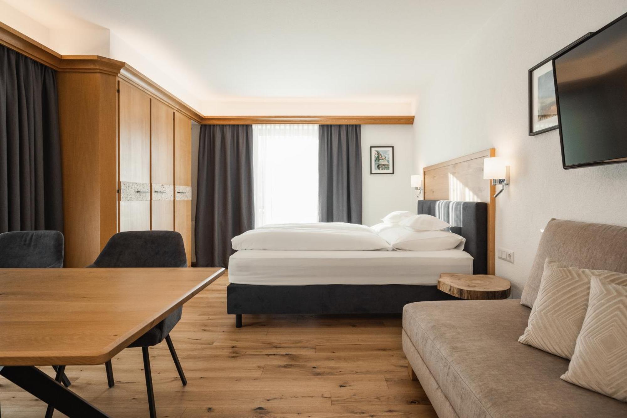 פיס Jochum Hotel Garni מראה חיצוני תמונה